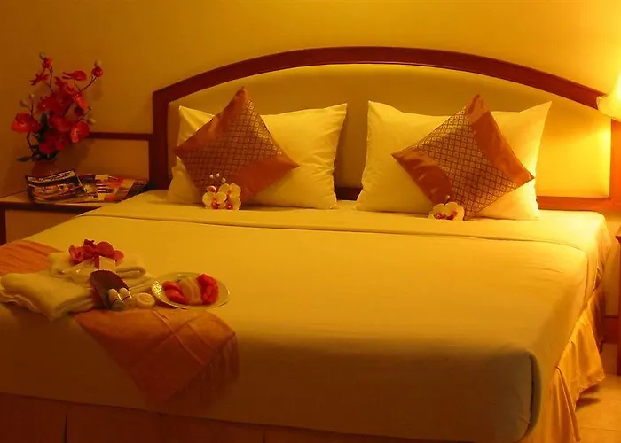 Silver Gold Garden, Suvarnabhumi Airport Hotel