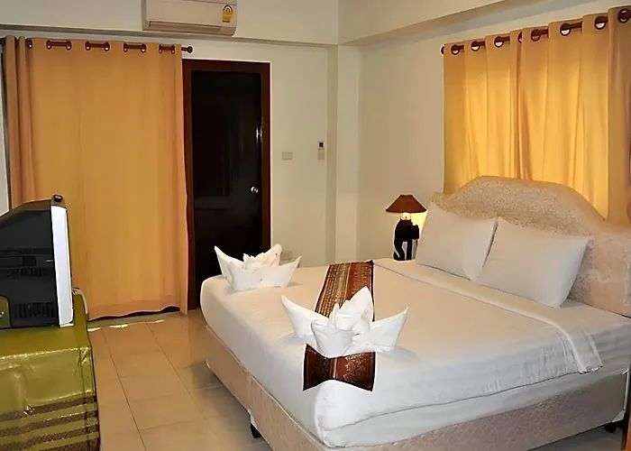 Silver Gold Garden, Suvarnabhumi Airport Hotel Bangkok
