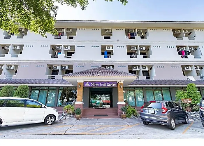 Silver Gold Garden, Suvarnabhumi Airport Hotel 3*