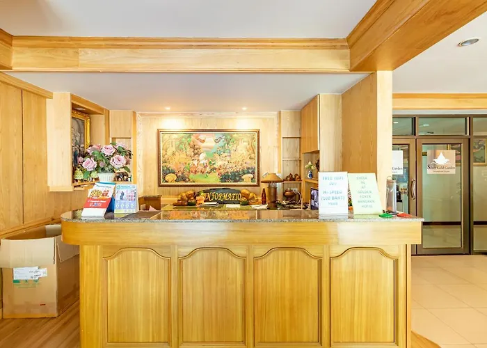 Silver Gold Garden, Suvarnabhumi Airport 3*